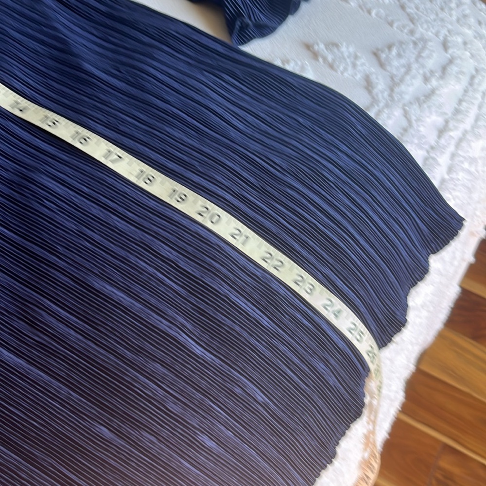 Pleated top - Picture 5 of 9